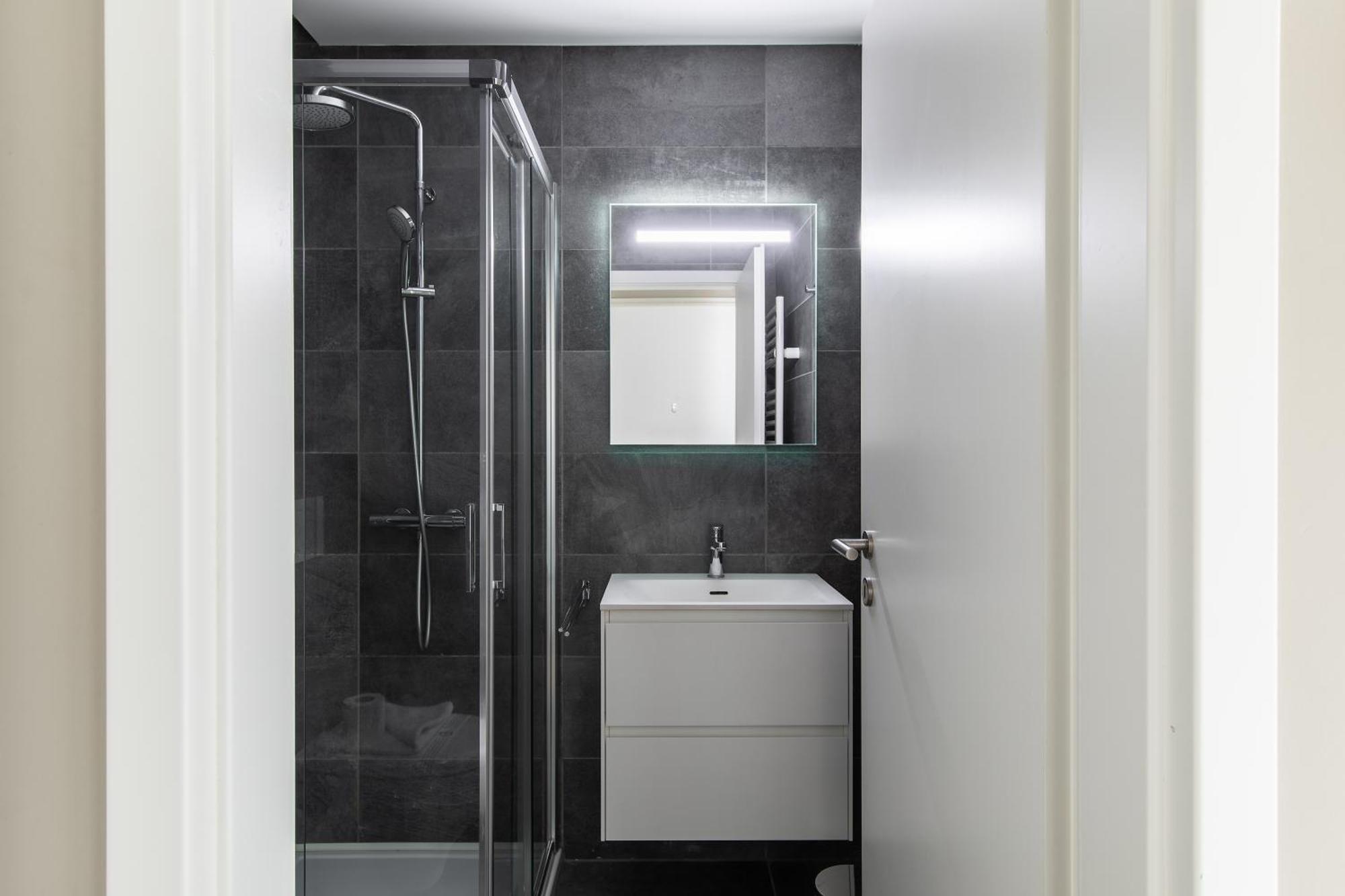 Minerva Apartments By Quokka 360 - Close To Lugano Station エクステリア 写真